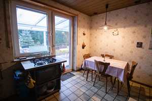 Freistehendes 3 Pateienhaus in Korschenbroich mit Garagen Stellplätzen und Garten in Toplage – Neuss (Rhein-Kreis) – Vorschaubild 9