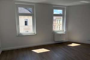 Lichtdurchflutete 3-Zimmer-Wohnung in zentraler Lage  – Hauptstraße 29, 4416 Markkleeberg – Vorschaubild 2