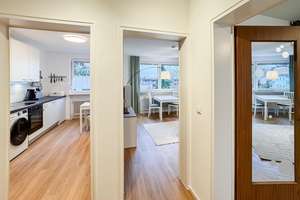 Mit sonnigem Balkon: Möbliertes Zimmer in großzügiger 2er WG – Steinforststr. 38, 91056 Heiligenloh, Erlangen – Vorschaubild 7