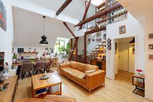 Exklusive 3-Zimmer-Maisonette-Wohnung mit TG-Stellplatz im historischen Gutshof – Leverkusen – Vorschaubild 2