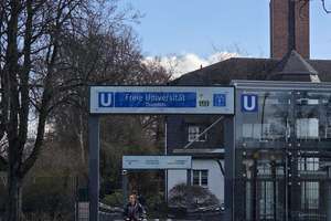 Zu Verkaufen! Luxuriöse 5-Zimmer-Maisonette-Wohnung direkt am Thielpark in Dahlem! – Im Schwarzen Grund 3, 14195 Dahlem, Berlin – Vorschaubild 57