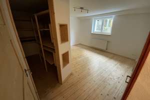 Stilvolles Einfamilienhaus mit 6 Zimmern und Carport  – Robert-Koch-Straße 42, 89522 Heidenheim an der Brenz – Vorschaubild 25