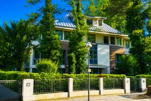 BESTLAGE GRUNEWALD - LUXUS-MAISONETTE | 209 m² | Terrasse | Kamin | ALS 1  ODER 2 EINHEITEN NUTZBAR – Die vollständige Adresse der Immobilie erhältst du vom Anbieter., 14193 Grunewald, Berlin – Vorschaubild 2