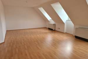 4-Zimmerwohnung im Zentrum von Merseburg zu vermieten