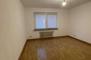 Geräumige 3-Zimmer Wohnung in Essen-Holsterhausen – Holsterhauserstr. 41, 45147 Holsterhausen, Essen – Vorschaubild 3