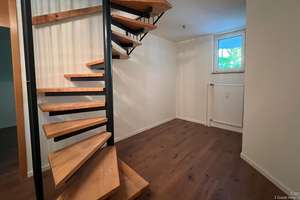 Frisch renovierte 2-Zimmer-Maisonette in ruhiger Lage am Olympiapark in München-Neuhausen/Moosach – Die vollständige Adresse der Immobilie erhältst du vom Anbieter., 80637 Oberwiesenfeld, München – Vorschaubild 6