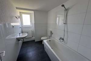 frisch für Sie saniert! Wohnung mit viel Charme! – Hochfelder Straße 59, 47226 Hochemmerich, Duisburg – Vorschaubild 4