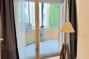 TOTAL SÜSSE 2 (1,5) ZIM-WHG. MIT SEHR GR. BALKON IN RUHIGEM ALTBAU UNWEIT SPREE-ARM IN MITTE/MOABIT – Ufnaustr. 13, 10553 Moabit, Berlin – Vorschaubild 6