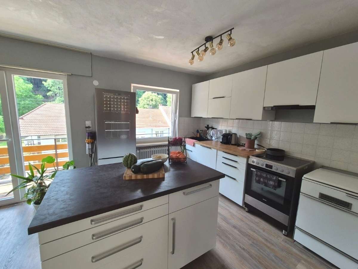 Immobilie in Linden - Ein-Zwei-Familien unter einem Dach – liebevoll renoviertes, freistehendes Zuhause mit Charakter - Bild 9