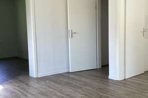 Komm nach Kupferdreh! 2 bezugsfertige Zimmer (+KDB) in absolut verkehrsarmer Anwohnerstraße! – Wohlgemuthweg 6, 45257 Kupferdreh, Essen – Vorschaubild 4