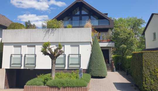 Bild von Park Immobilien - Architektenhaus mit riesigem Potenzial