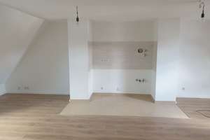 Schöne, helle 2-Zimmer-Maisonettewohnung mit offener Küche