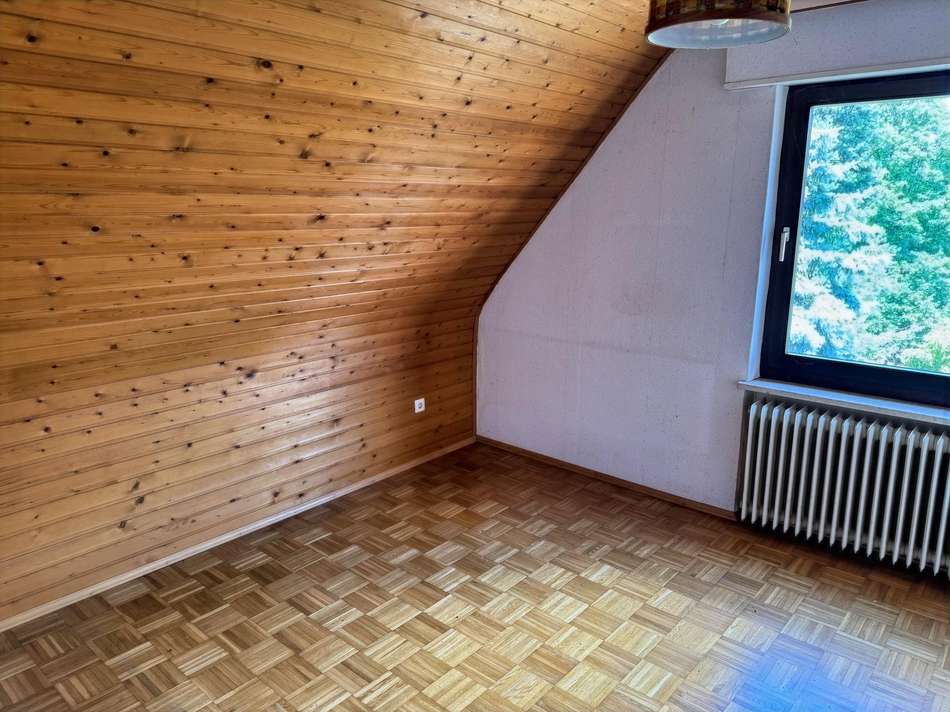 Schlafzimmer 2 DG