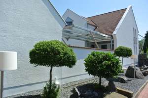 Exklusives Einfamilienhaus – Die vollständige Adresse der Immobilie erhältst du vom Anbieter., 32479 Hille – Vorschaubild 2