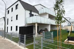 Neuwertig zum kleinen Preis- sofort beziehbar-großzügige 3 Zi. - DG - Wohnung in IN-Süd/Kothau – Die vollständige Adresse der Immobilie erhältst du vom Anbieter., 85053 Südost, Ingolstadt – Vorschaubild 2