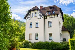 Liebevoll sanierte Altbauvilla (Mehrgenerationenhaus) mit parkähnlichem Grundstück & eigen. Bachlauf – Die vollständige Adresse der Immobilie erhältst du vom Anbieter., 32760 Detmold – Vorschaubild 2