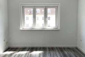 Helle 3-Zimmer-Wohnung in zentraler Lage von Wolfsburg – Rothenfelder Straße 29, 38440 Rothenfelde, Wolfsburg – Vorschaubild 2