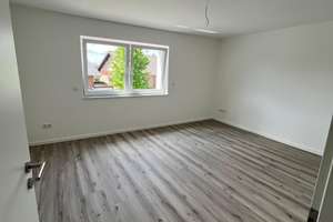 Erstbezug – Moderne 2-Zimmer-Neubauwohnung mit Garten in Paderborn-Dahl zu vermieten – Dahler Heide 55, 33100 Dahl, Paderborn – Vorschaubild 2