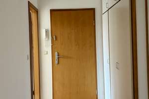 Gut geschnittene 2-Zimmer Wohnung im 1. OG mit Balkon und Gartenmitbenutzung - ab dem 01.11.2026 – 23558 Sankt Lorenz Süd, Lübeck – Vorschaubild 3