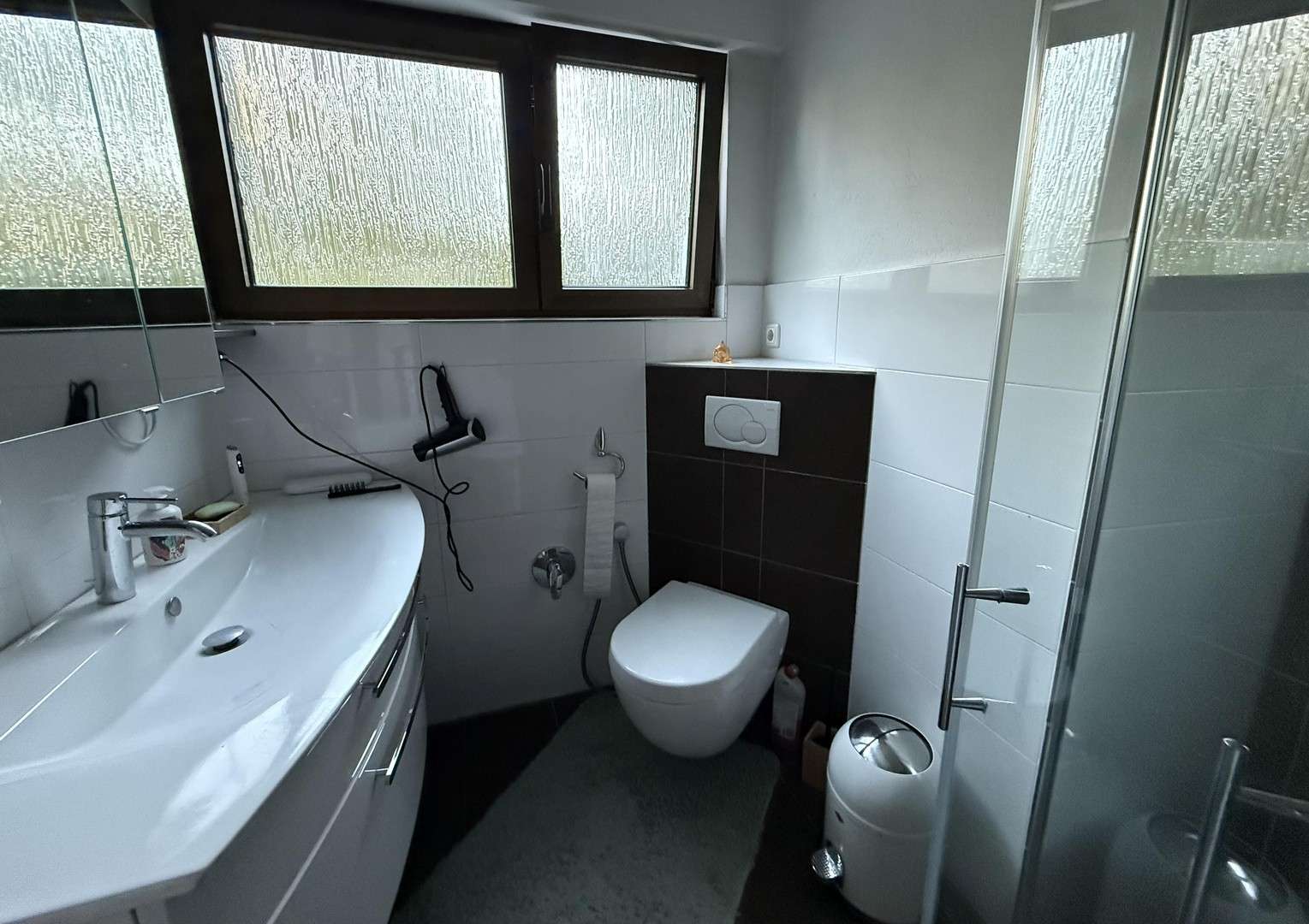 Immobilie in Nieder-Olm - Freistehendes, vielseitig nutzbares Zweifamilienhaus mit großem Garten - Bild 6