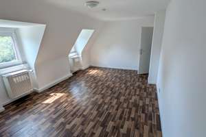 Wohnen mit Charakter: 3-Zimmer-Wohnung in Bochum – Knappenstraße 22, 44799 Wiemelhausen, Bochum – Vorschaubild 11