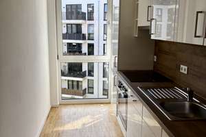 Charmante 3 Zimmer-Wohnung mit ansprechendem Grundriss – Jürgen-Töpfer-Straße 32, 22763 Othmarschen, Hamburg – Vorschaubild 2