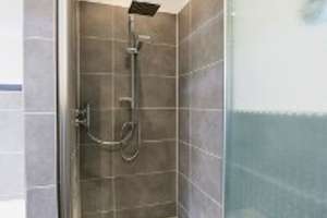 Moderne exklusive 3-Zimmer-Wohnung mit 2 Balkonen – Die vollständige Adresse der Immobilie erhältst du vom Anbieter., 86157 Pfersee-Süd, Augsburg – Vorschaubild 16