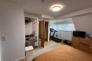 Zentrumsnah ! 
Erfreuen Sie sich an dieser attraktiven Stadtvilla mit großem Garten! – Die vollständige Adresse der Immobilie erhältst du vom Anbieter., 42929 Wermelskirchen – Vorschaubild 19