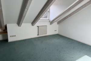 Moderne Doppelhaushälfte in begehrter sonniger Lage von Murnau mit neuer Einbauküche, usw.. – Die vollständige Adresse der Immobilie erhältst du vom Anbieter., 82418 Murnau am Staffelsee – Vorschaubild 8