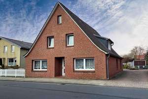 Einfamilienhaus mit Ausbaureserve – Die vollständige Adresse der Immobilie erhältst du vom Anbieter., 27478 Cuxhaven – Vorschaubild 1