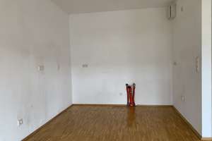 Tolle 2 Zimmer - Wohnung mit Balkon, Parkett, hochwertiges Badezimmer und Gäste - WC – Bremer Straße 22, 44135 Kaiserbrunnen, Dortmund – Vorschaubild 10