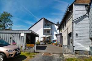 ++ Preissturz++
Gemütliches kleines Fachwerk - Haus zu verkaufen. – Die vollständige Adresse der Immobilie erhältst du vom Anbieter., 56477 Rennerod – Vorschaubild 2