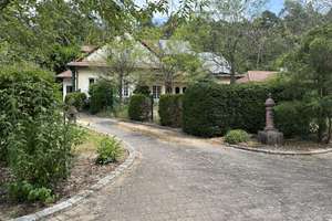 Exklusive Landhausvilla mit traumhaftem Garten – Die vollständige Adresse der Immobilie erhältst du vom Anbieter., 96129 Strullendorf – Vorschaubild 3
