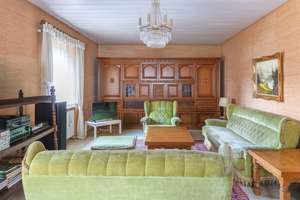Dreifamilienhaus mit Hinterliegergrundstück in Ingolstadt-Süd – Die vollständige Adresse der Immobilie erhältst du vom Anbieter., 85051 Münchener Straße, Ingolstadt – Vorschaubild 3