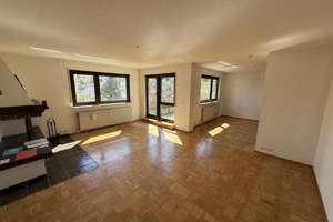 PENTHOUSE MIT 2 TG-STELLPLÄTZEN UND EXTRA HOBBYRAUM