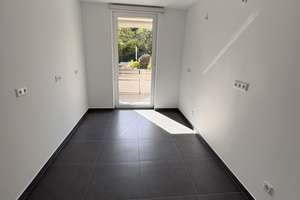 Wunderschöne, helle Wohnung nach Komplettmodernisierung - 200m Luftlinie zum Rhein- von privat – 40549 Heerdt, Düsseldorf – Vorschaubild 9