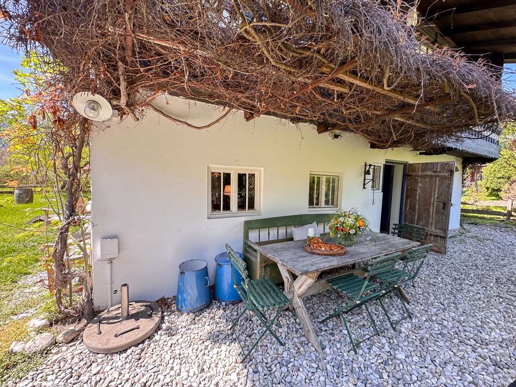 Immobilie in Nußdorf am Inn - Verkauf gegen Gebot – Einzigartiges denkmalgeschütztes Bauernhaus in idyllischer Lage - Bild 2