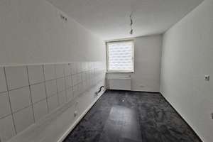 3-ZIMMERWOHNUNG MIT FAHRSTUHL IM 1.OG – Die vollständige Adresse der Immobilie erhältst du vom Anbieter., 76137 Südweststadt, Karlsruhe – Vorschaubild 3