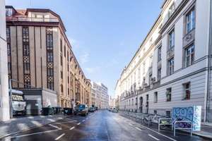 Ruhige und gemütliche 4 Zi.-Altbauwohnung  in bester Lage von Mitte – Planckstraße 20, 10117 Mitte (Ortsteil), Berlin – Vorschaubild 16