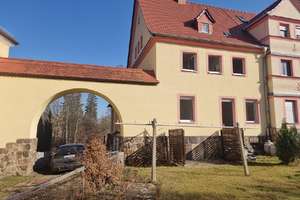 Denkmalgeschützes Einfamilienreihenhaus in schöner Wohnlage! – Die vollständige Adresse der Immobilie erhältst du vom Anbieter., 8058 Marienthal Ost, Zwickau – Vorschaubild 2