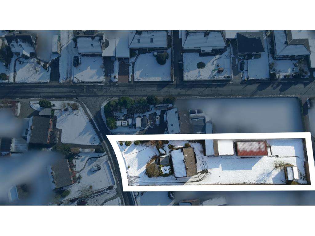 Immobilie in Stolpe - Viel Platz für Familie, Hobby und Ideen - EFH mit großem Garten und Carportanlage! - Bild 2