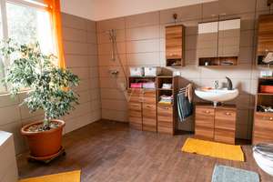 Property thumbnail 9