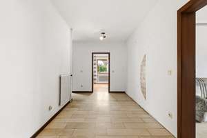 Großzügiges Mehrgenerationenhaus mit Garage in guter und ruhiger Lage von Tonndorf. – Die vollständige Adresse der Immobilie erhältst du vom Anbieter., 22045 Tonndorf, Hamburg – Vorschaubild 10