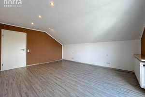Saniertes EFH mit Gartenlandschaft und Garage - Bezugsfrei! - Radolfzell-Liggeringen – Konstanz (Kreis) – Vorschaubild 15