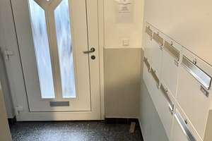 Frisch renovierte Wohnung mit neuer Einbauküche!!! – Gartenstraße 28 a, 47798 Stadtmitte, Krefeld – Vorschaubild 7