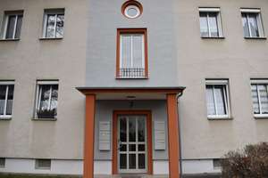 Freie 2-Raum Dachgeschosswohnung mit Stellplatz in ruhiger Lage in Böhlen – Die vollständige Adresse der Immobilie erhältst du vom Anbieter., 4564 Böhlen – Vorschaubild 1