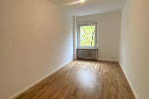 Hohenstaufenring Ecke Lindenstraße - Ruhige, Hochwertige und schwellenfreie 4-Zimmerwohnung – Die vollständige Adresse der Immobilie erhältst du vom Anbieter., 50674 Neustadt/Süd, Köln – Vorschaubild 16