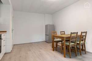 Fully furnished 2-BR apartment with full kitchen all costs included – Friedbergstraße 2a, 45147 Holsterhausen, Essen – Vorschaubild 9