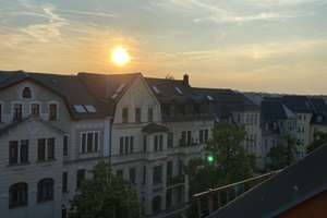Charmante 2-Zimmer Dachgeschosswohnung in Chemnitz (Kaßberg) – Die vollständige Adresse der Immobilie erhältst du vom Anbieter., 9111 Kaßberg, Chemnitz – Vorschaubild 1