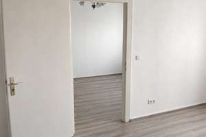 Stadtmitte: 2-Zimmer beim Wehrhahn, neue Heizung & Elektrik – 40211 Stadtmitte, Düsseldorf – Vorschaubild 8